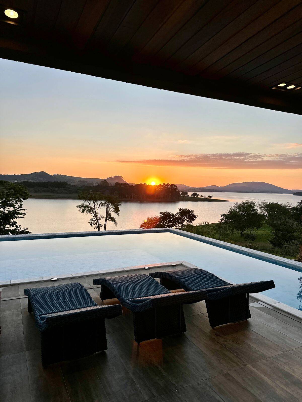 #1544 - Chácara em condomínio para Venda em Piracaia - SP