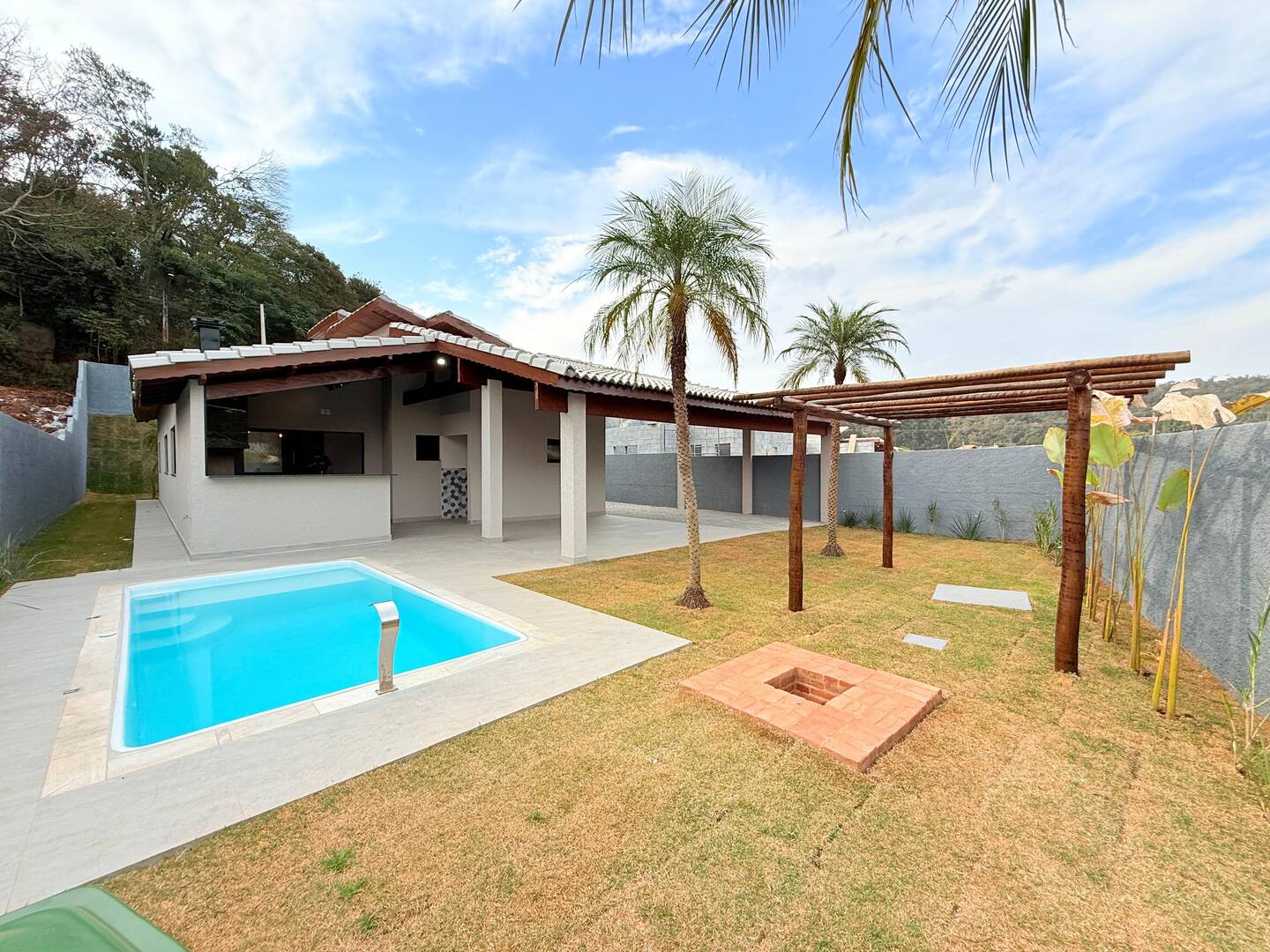 #1755 - Casa para Venda em Atibaia - SP