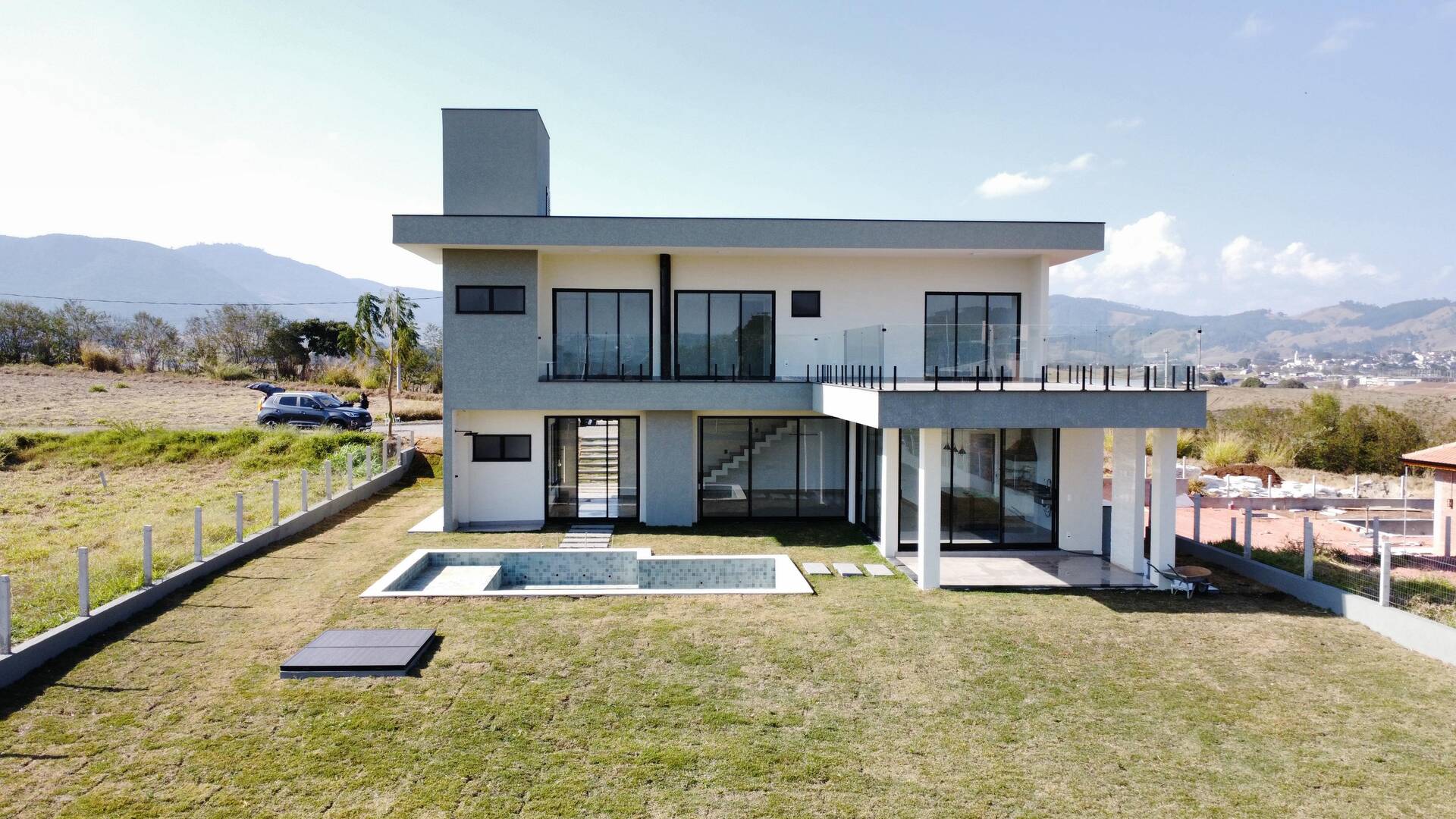 #1765 - Casa para Venda em Joanópolis - SP