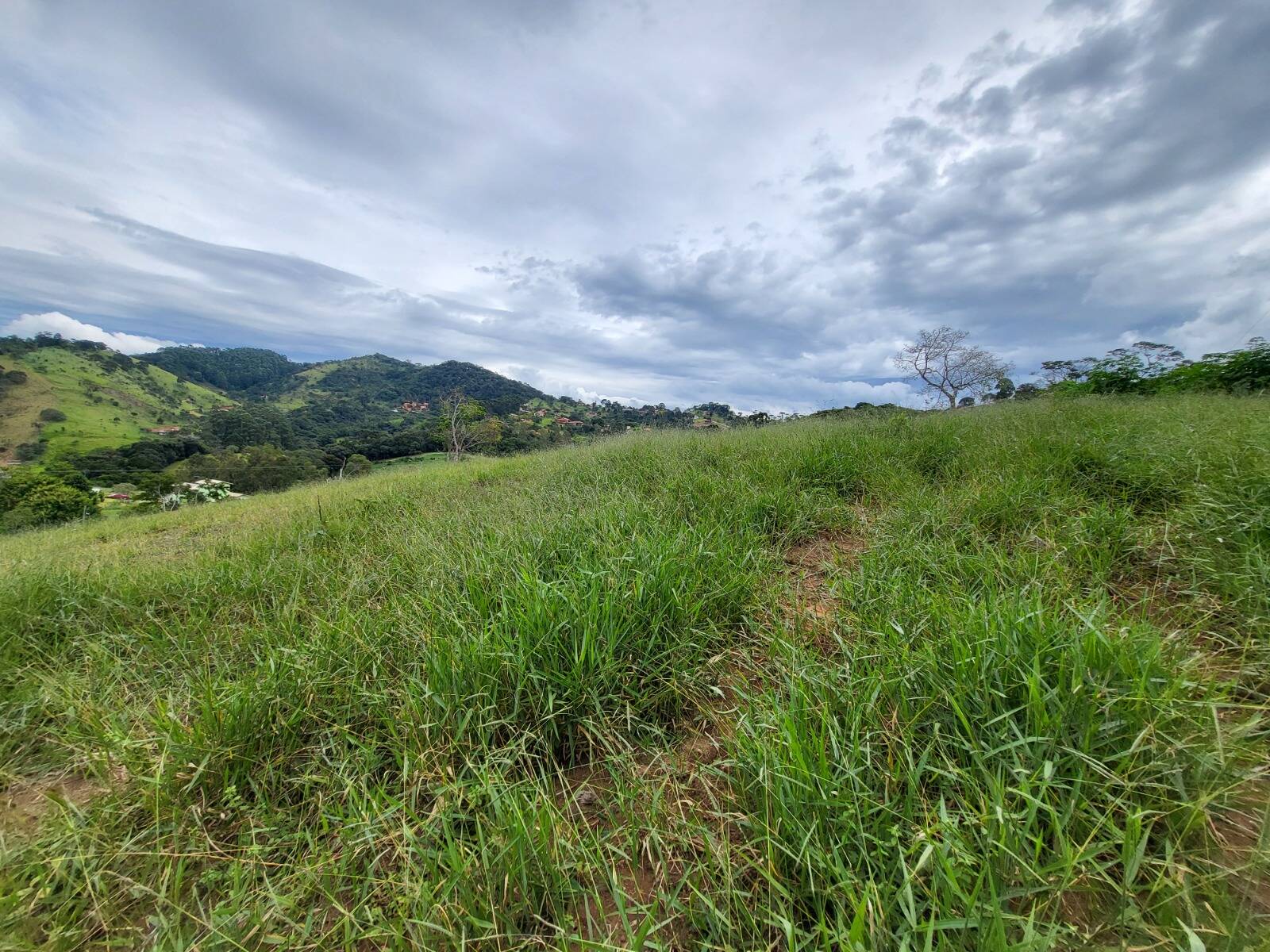 #1788 - Terreno para Venda em Piracaia - SP