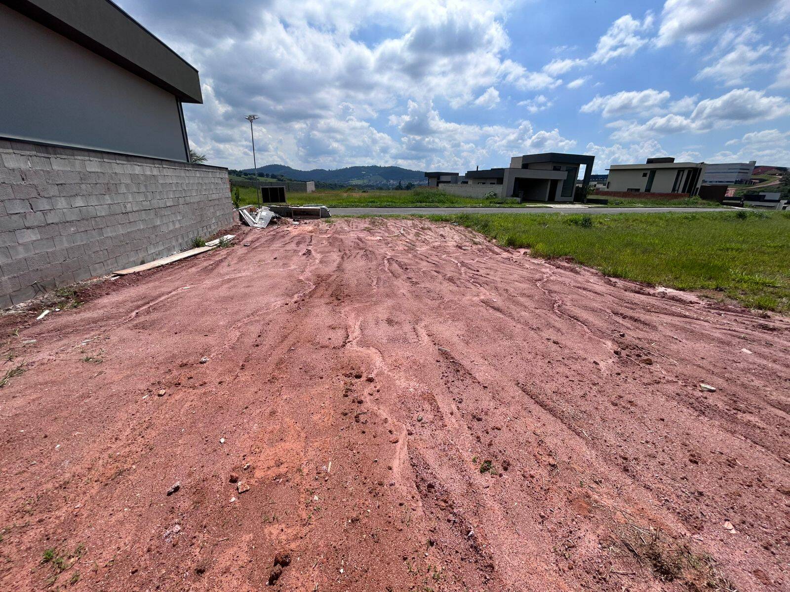 #1892 - Terreno em condomínio para Venda em Atibaia - SP