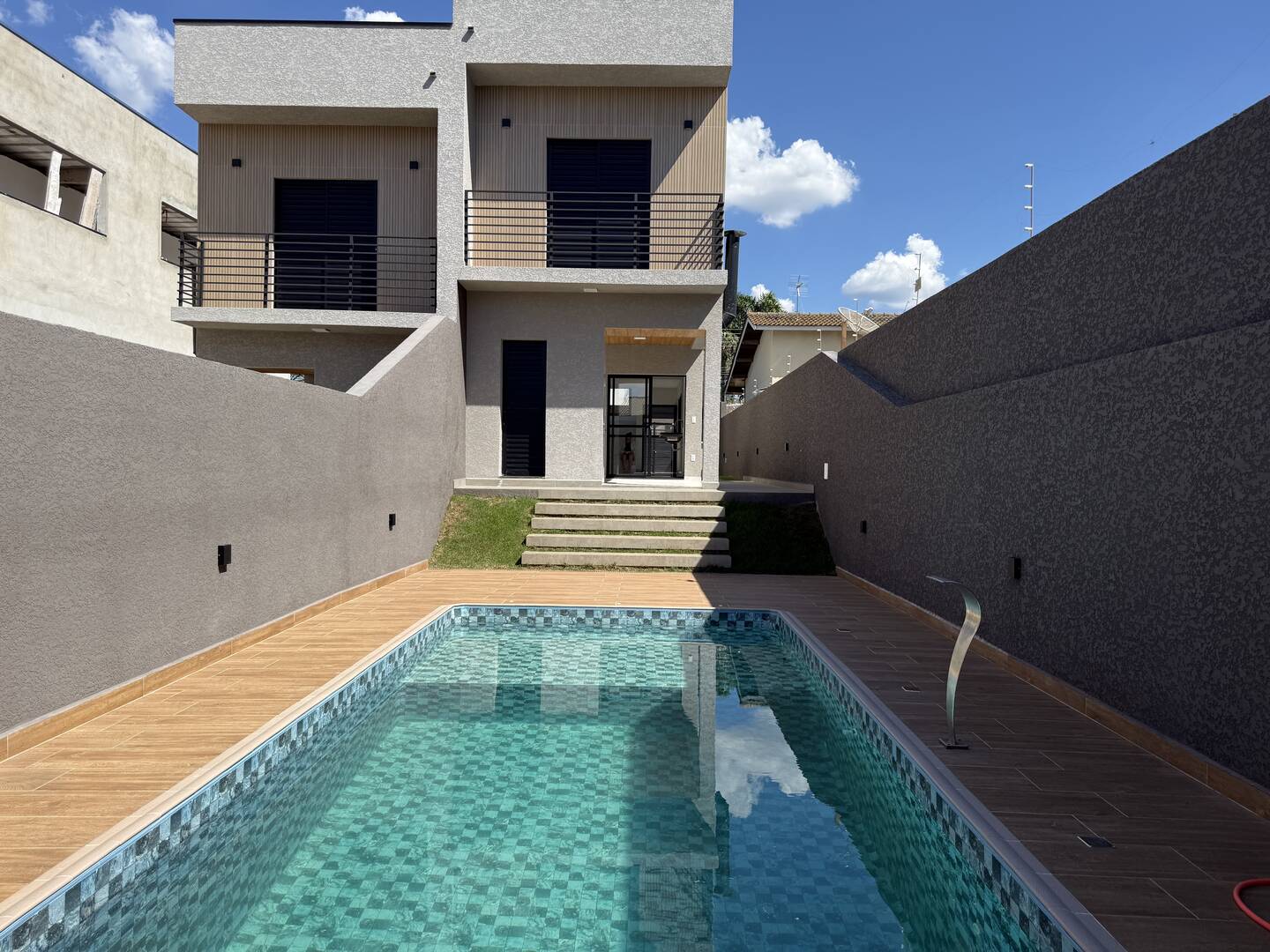 #1888 - Casa para Venda em Atibaia - SP