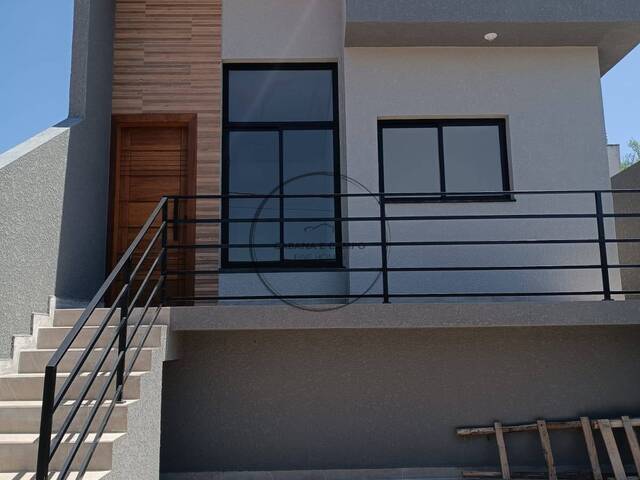 #1675 - Casa para Venda em Atibaia - SP - 1