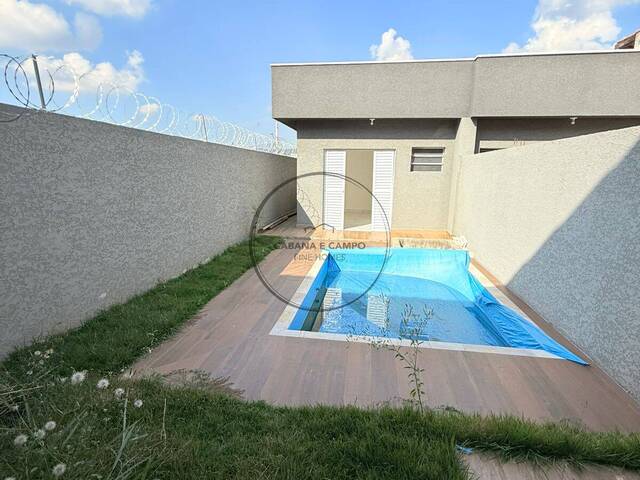 #1648 - Casa para Venda em Atibaia - SP - 2