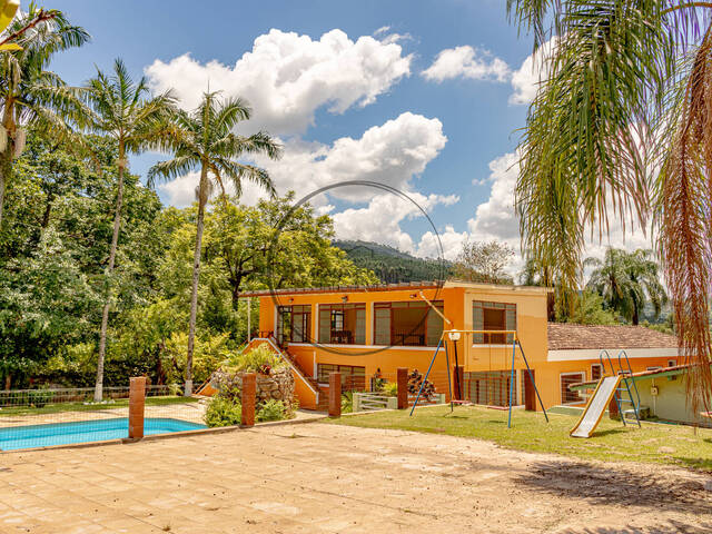 Casa para Venda em Atibaia - 4