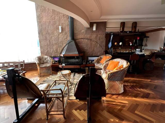 #1720 - Casa para Venda em Joanópolis - SP - 2