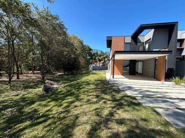 #1749 - Casa para Venda em Atibaia - SP