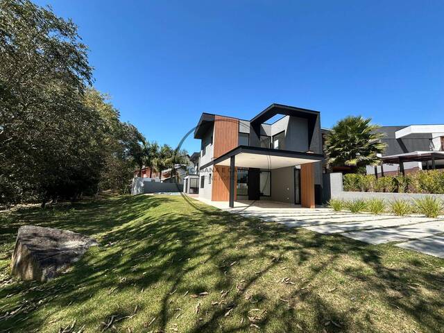 #1749 - Casa para Venda em Atibaia - SP