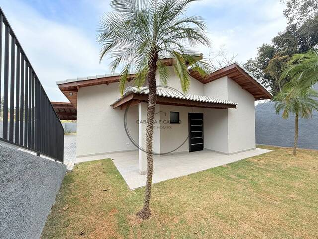 Casa para Venda em Atibaia - 4
