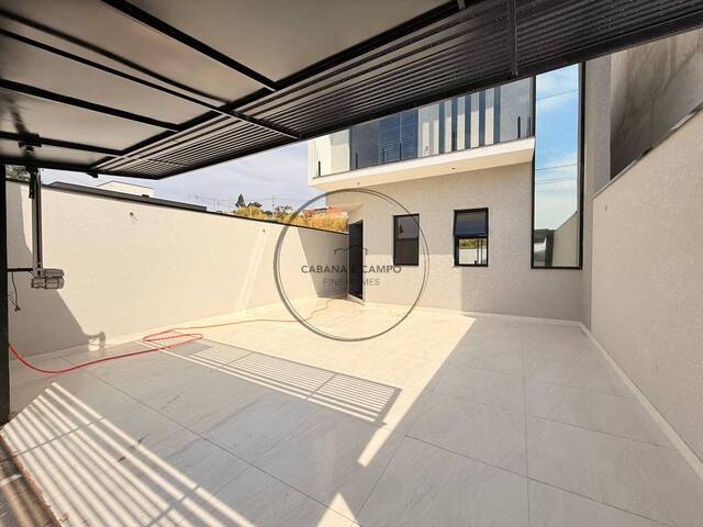 #1766 - Casa para Venda em Atibaia - SP - 2