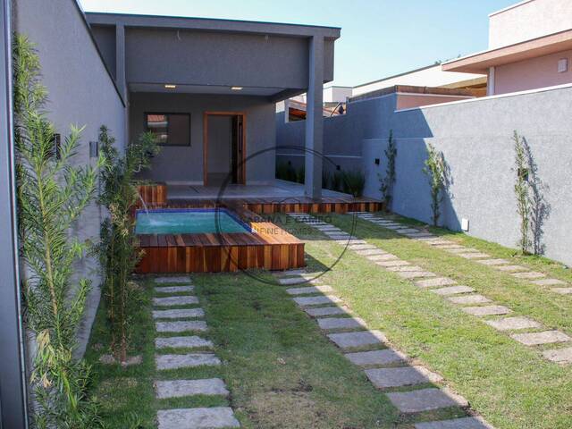 #1773 - Casa para Venda em Atibaia - SP - 2