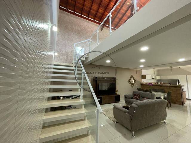 #1784 - Casa para Venda em Atibaia - SP - 2