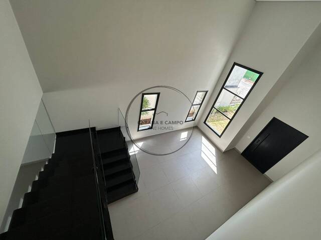 Casa para Venda em Atibaia - 5