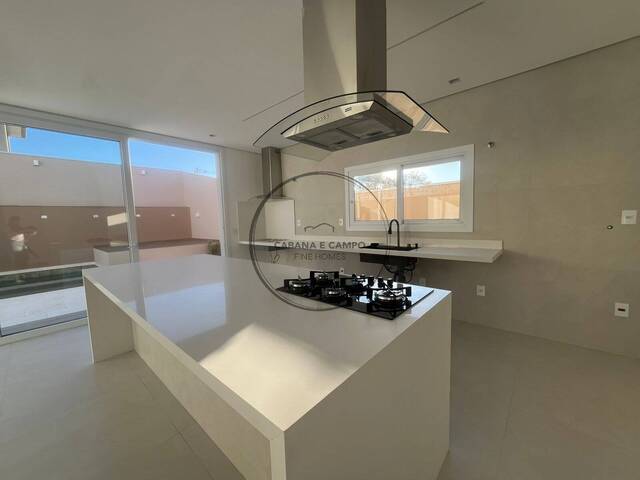 Casa para Venda em Atibaia - 4