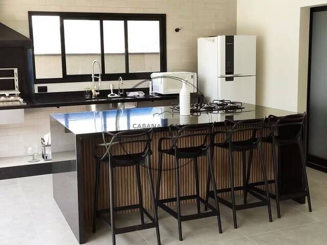 Casa para Venda em Bom Jesus dos Perdões - 4