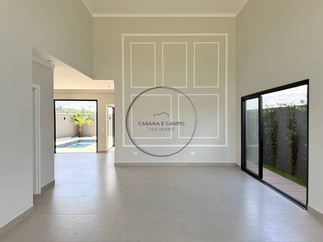 Casa para Venda em Atibaia - 4