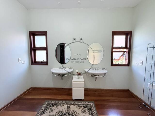 Casa para Venda em Atibaia - 5