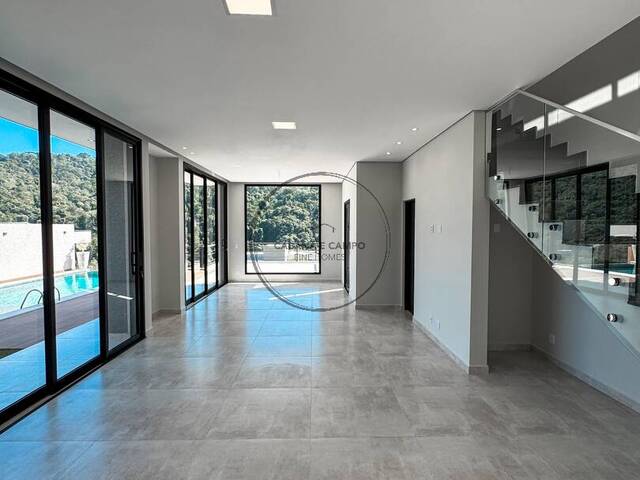 Casa para Venda em Atibaia - 3