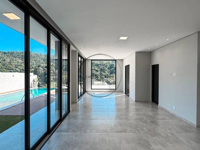 Casa para Venda em Atibaia - 5