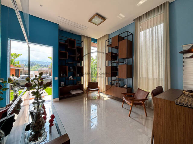 Casa para Venda em Atibaia - 2