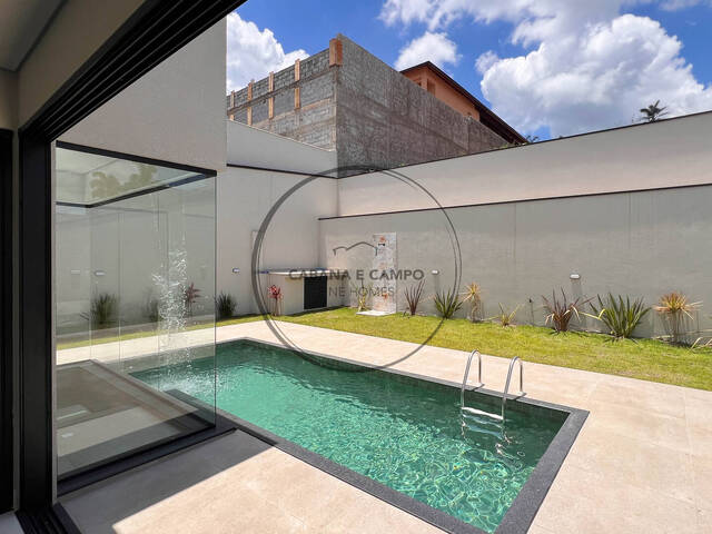 Casa para Venda em Atibaia - 4