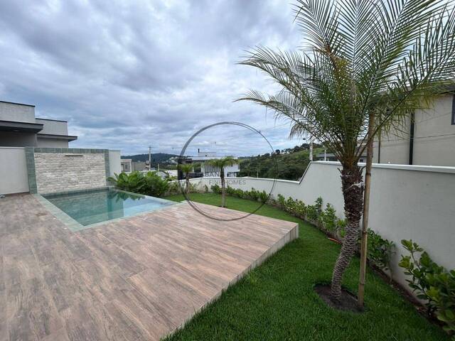 Casa para Venda em Atibaia - 4