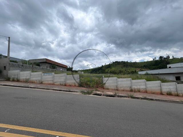 Área para Venda em Atibaia - 3