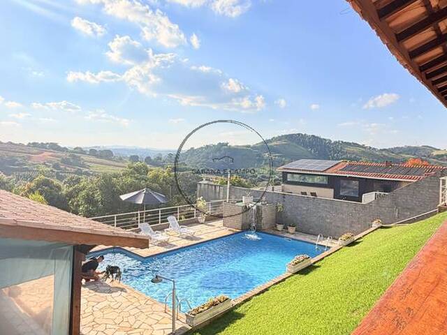 #1926 - Casa para Venda em Atibaia - SP