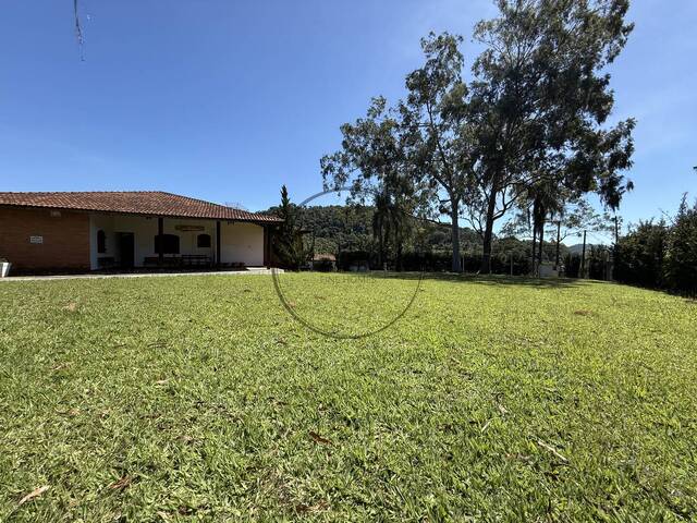 Chácara para Venda em Atibaia - 2