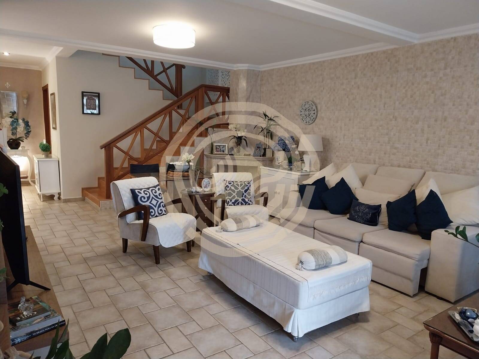 Casa à venda em Condomínio com Vista para a Pedra Grande – Atibaia