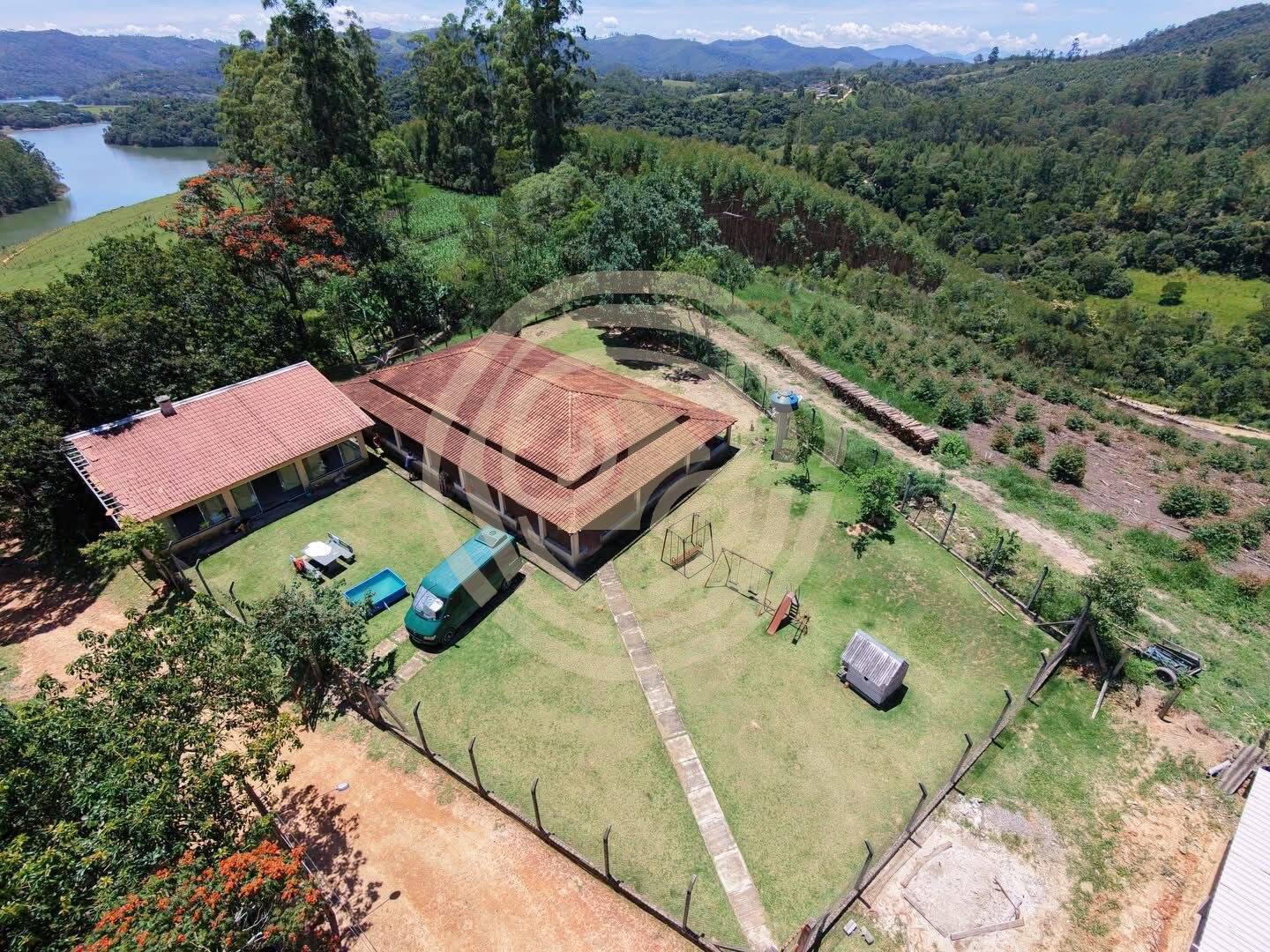 Sítio Exclusivo à Venda em Nazaré Paulista – Vista para a Represa